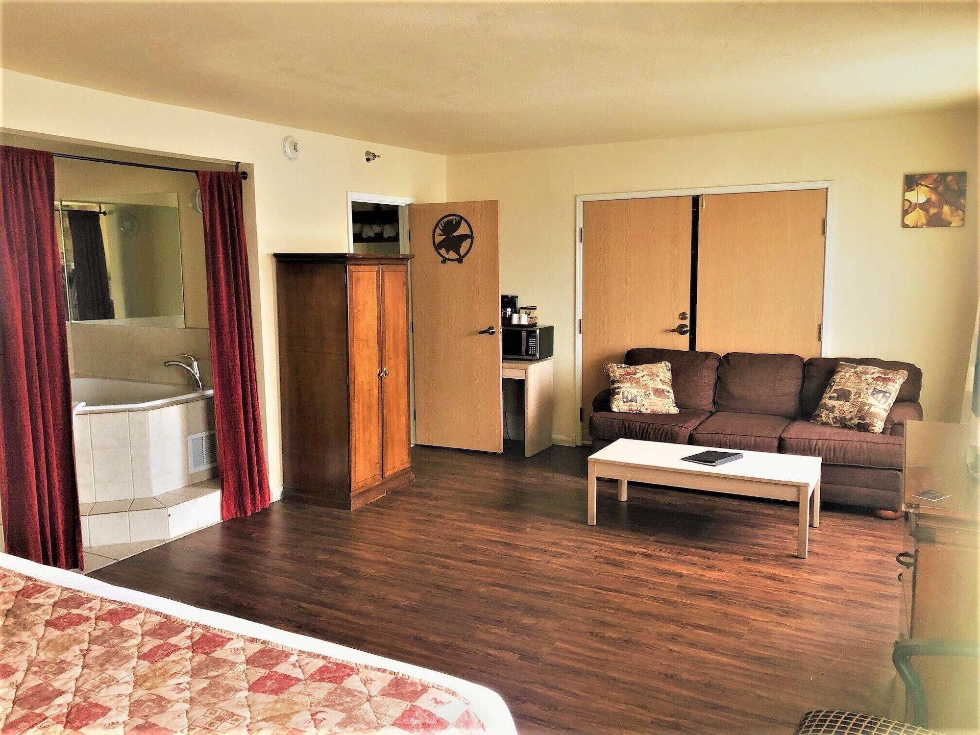Ramada By Wyndham Anchorage Hotel Екстериор снимка